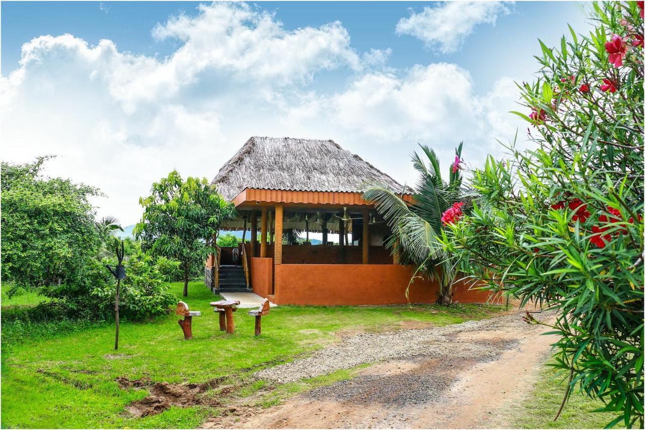 Yala Peace Cottages Tissamaharama Dış mekan fotoğraf